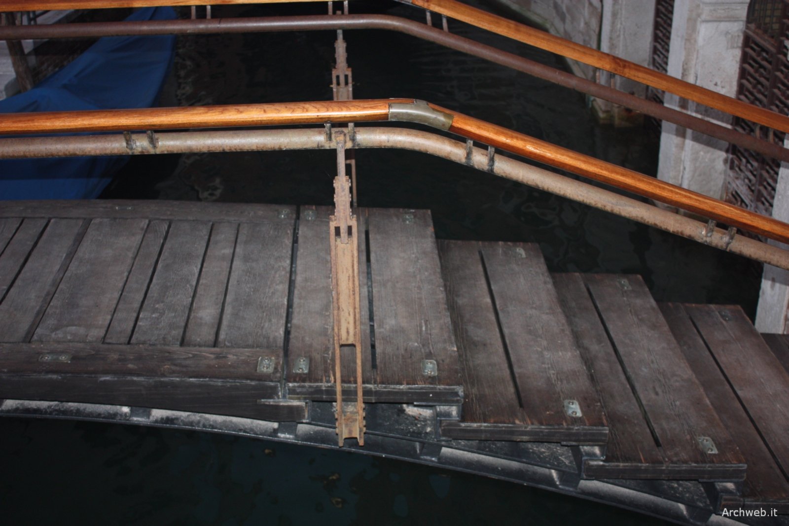 ponte_scarpa_40.jpg