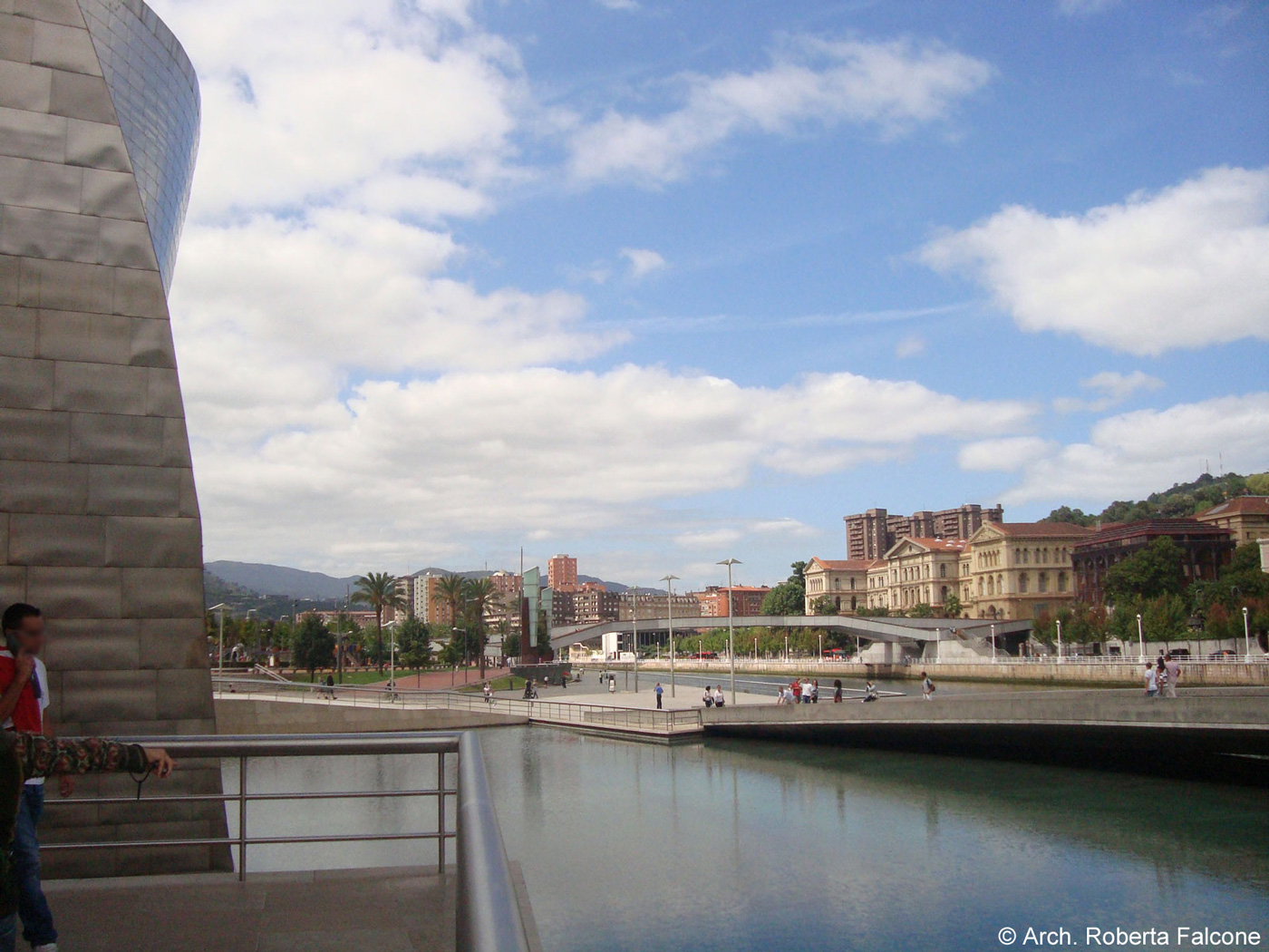 Guggenheim_museum_bilbao_22