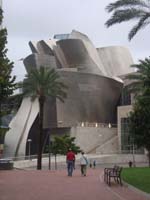 Guggenheim_museum_bilbao_01