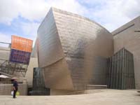 Guggenheim_museum_bilbao_09