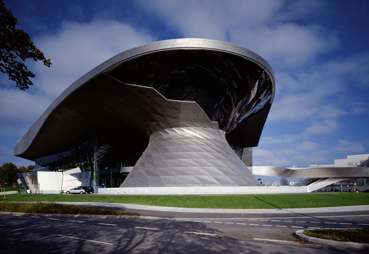 bmw_welt_2